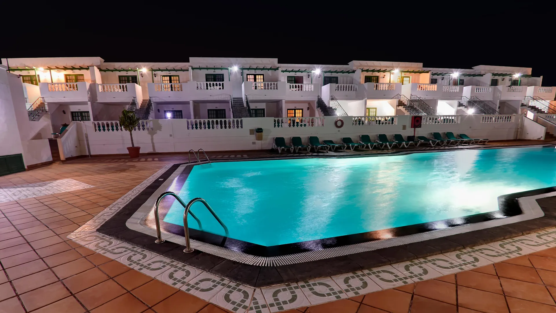 Apartamentos Tisalaya Puerto del Carmen  0*, Puerto del Carmen (Lanzarote)