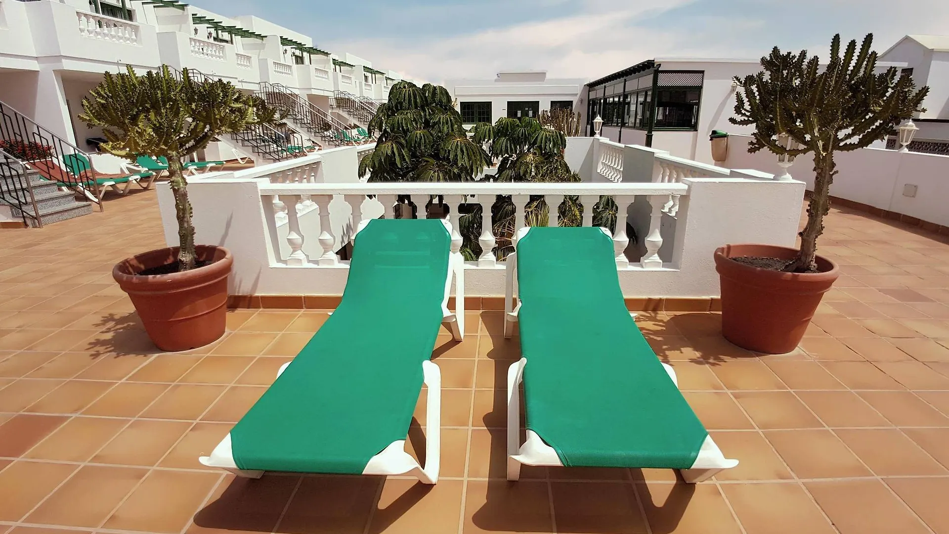 Apartamentos Tisalaya Puerto del Carmen  Apartment Puerto del Carmen (Lanzarote)